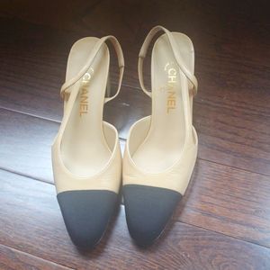 Chanel slingbacks leather heels